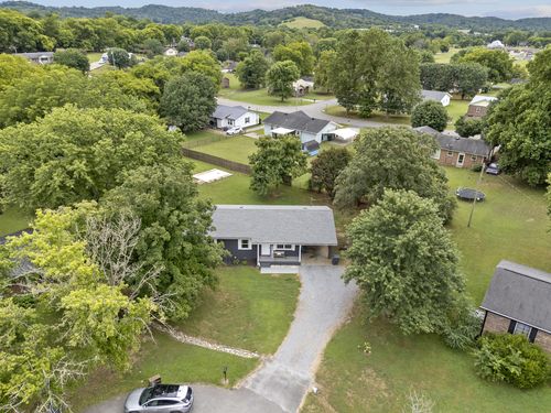 103 Lowell Cir, Fayetteville, TN, 37334-7203 | Card Image