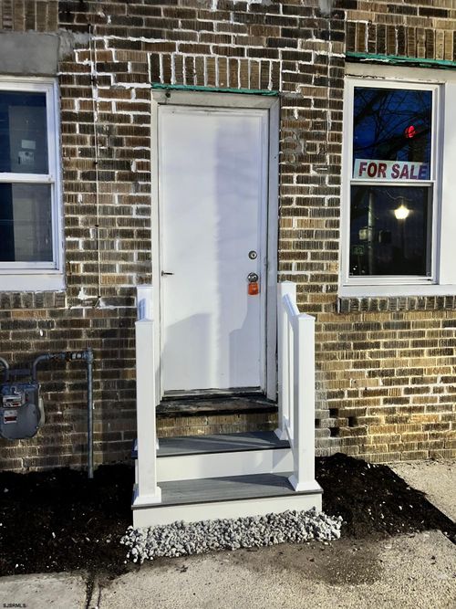 1263 N Ohio Ave, Atlantic City, NJ, 08401-1825 | Card Image