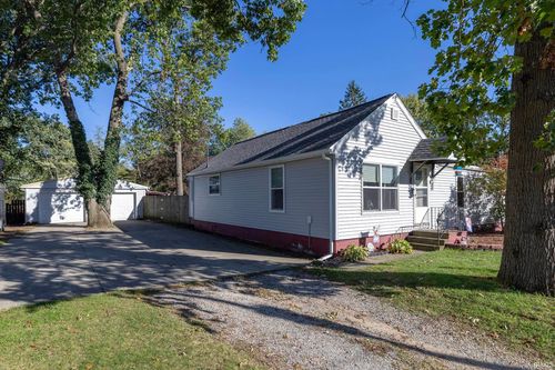 56578 Eastvue Drive, Osceola, IN, 46561 | Card Image