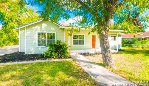 1519 El Monte Blvd, San Antonio, TX, 78201-2312 | Card Image