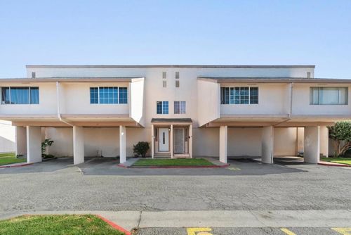 11-912 Acosta Plz, Salinas, CA, 93905-1349 | Card Image