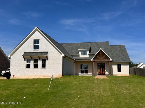 1805 Bakersfield Dr N, Nesbit, MS, 38651 | Card Image