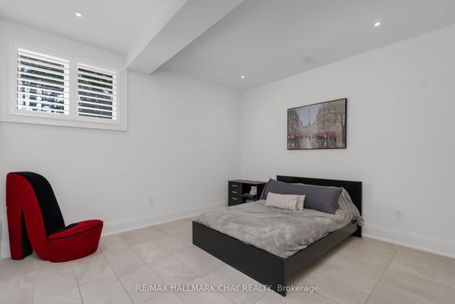 105 Mennill Dr, House other with 4 bedrooms, 4 bathrooms and 9 parking in Minesing ON | Image 26