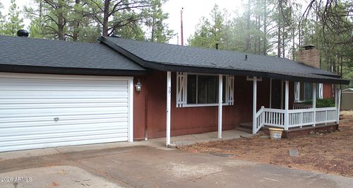 901 N 46th Dr, Show Low, AZ, 85901-3140 | Card Image