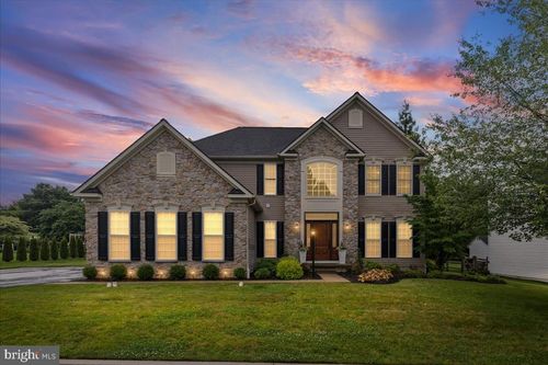 869 Bourban Ln, WEST GROVE, PA, 19390-8808 | Card Image