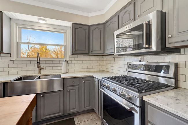 52 Victoria Dr, House other with 3 bedrooms, 3 bathrooms and null parking in Rutland VT | Image 8