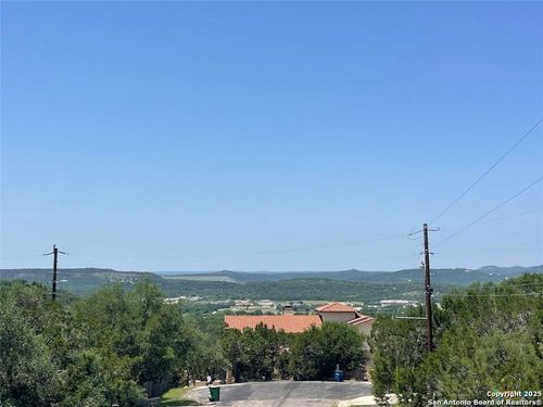 1078 Summit Ridge Dr, New Braunfels, TX, 78132-3191 | Card Image
