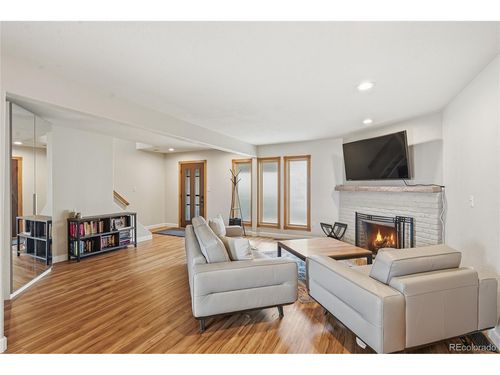 6846 Surrey Trl, Littleton, CO, 80125-9215 | Card Image