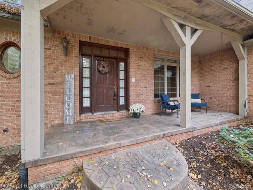 1569 Gleneagles, Highland, MI, 48357-4787 | Card Image