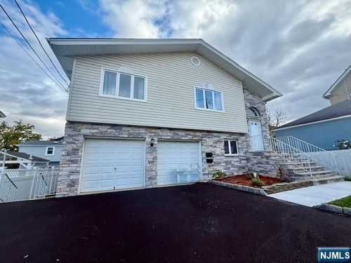 148 Jacob St, Garfield, NJ, 07026-2217 | Card Image