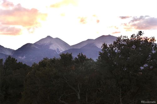 10333 Outpost Lane, Nathrop, CO, 81236 | Card Image