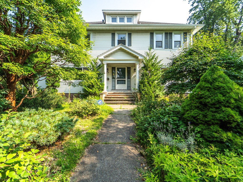 Walzford Rd, Rochester, NY 14622