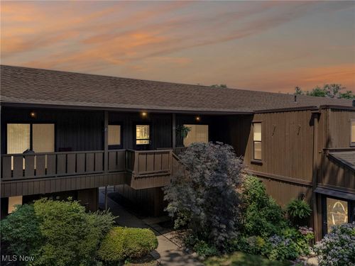 apt-b20-33803 Electric Blvd, Avon Lake, OH, 44012-1024 | Card Image