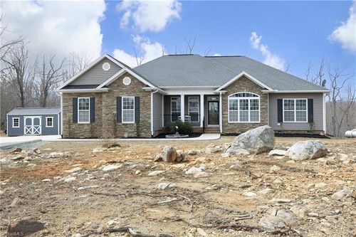 5549 Eagles Nest Trl, Snow Camp, NC, 27349-6009 | Card Image