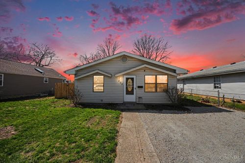 203 Center St, Trenton, OH, 45067-1515 | Card Image