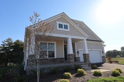 1533 Maple Heights Dr, Delaware, OH, 43015-4595 | Card Image