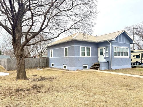 806 Ring Ave N, Canby, MN, 56220-1070 | Card Image