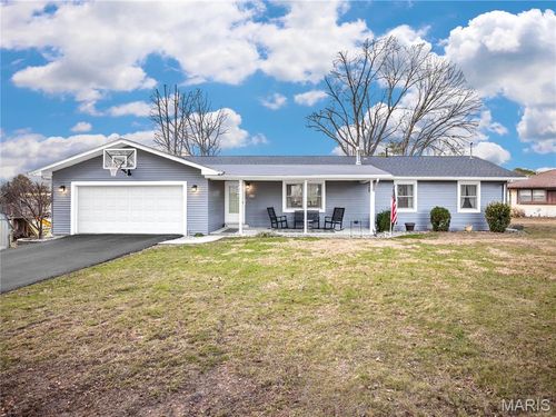 30 Lake Dr, Troy, IL, 62294-1736 | Card Image