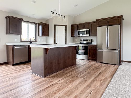 4629 8th St Ne, Saint Cloud, MN, 56304-4665 | Card Image