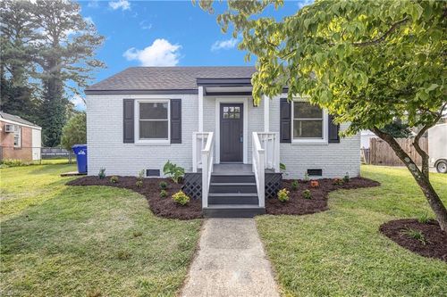 48 W Colin Dr, Portsmouth, VA, 23701-2071 | Card Image