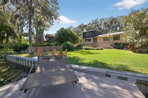 511 S Riverhills Dr, TEMPLE TERRACE, FL, 33617-7225 | Card Image