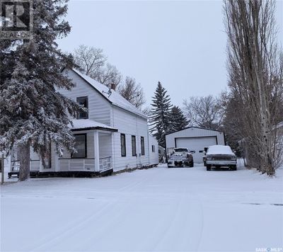 212 Main St, House other with 4 bedrooms, 1 bathrooms and null parking in Stoughton SK | Image 3