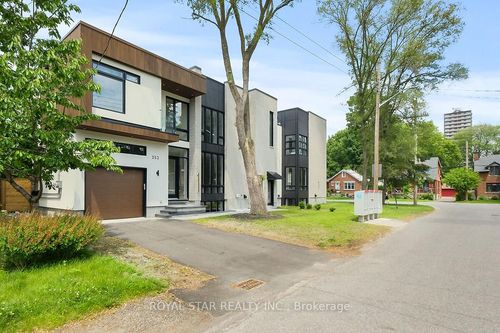 253 Duncairn Avenue, Westboro - Hampton Park, ON, K1Z5P3 | Card Image