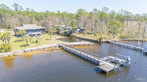 5875 Hurst Hammock Rd, Pensacola, FL, 32526-8572 | Card Image