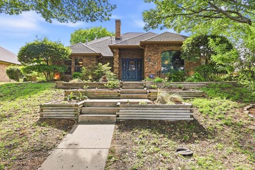 613 Deer Creek Dr, Desoto, TX, 75115-3648 | Card Image