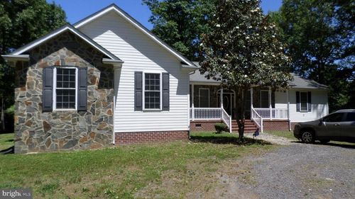 202 Baylor Dr, Montross, VA, 22520-2134 | Card Image