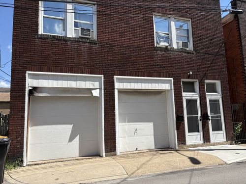 208 11th St, Sharpsburg, PA, 15215-2311 | Card Image