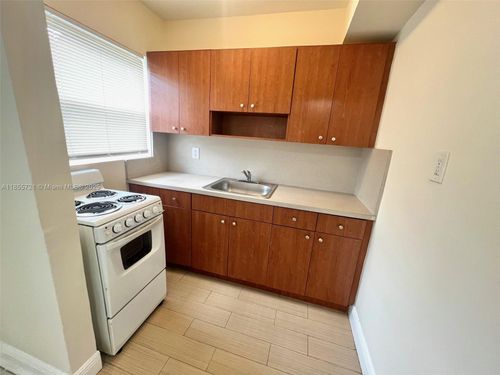 apt-3-698 Ne 85th St, Miami, FL, 33138-3532 | Card Image