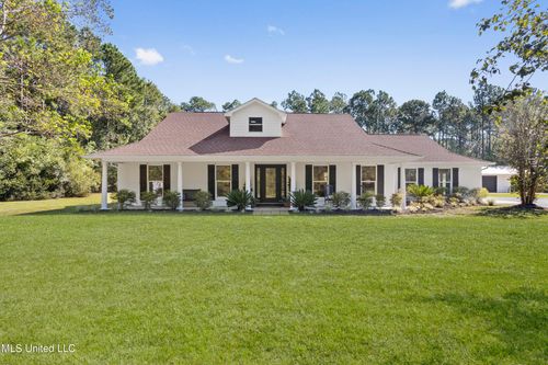 4420 Radio Road, Ocean Springs, MS, 39564 | Card Image