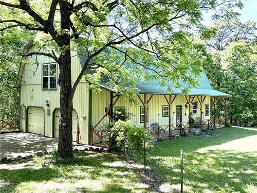 70 County Road 1143, Eureka Springs, AR, 72632-9090 | Card Image