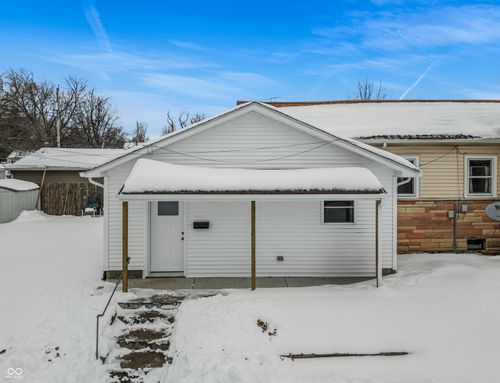 1802 California St, Columbus, IN, 47201-5245 | Card Image