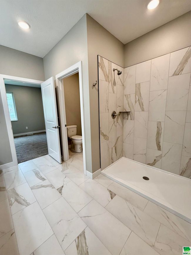 3421 Lafayette Ct, House other with 2 bedrooms, 2 bathrooms and null parking in Sioux City IA | Image 15