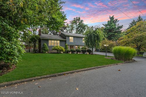 87 Greenbrook Pl, Park Ridge, NJ, 07656-1809 | Card Image