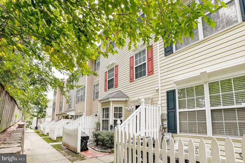 8031 Brookstone Ct, SEVERN, MD, 21144-4409 | Card Image
