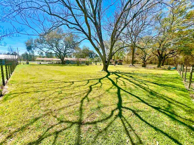 1209 Highway 73, House other with 3 bedrooms, 2 bathrooms and null parking in Winnie TX | Image 30