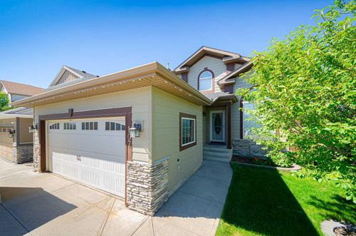 107 Thornbird Way Se, Airdrie, AB, T4A2E3 | Card Image
