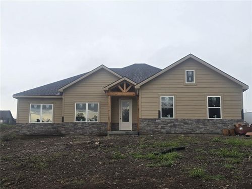 803 Kellogg Rd, Pleasant Hill, MO, 64080-6589 | Card Image
