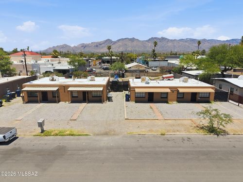 5011 E 1st St, Tucson, AZ, 85711-1219 | Card Image