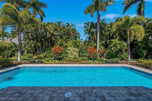 517 Turtle Hatch Ln, NAPLES, FL, 34103-8538 | Card Image