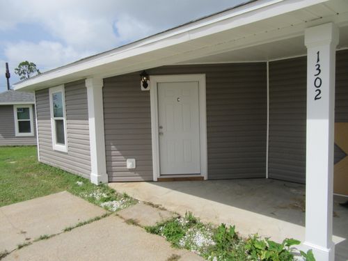 c-1302 Grace Ave, Panama City, FL, 32401-2481 | Card Image
