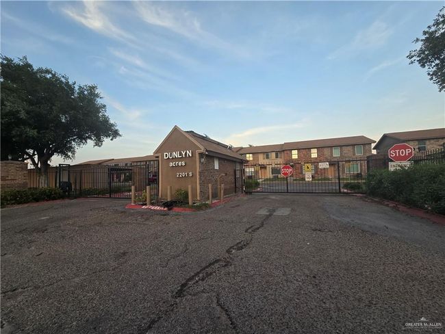 APT-11J - 2201 S Jackson Rd, Townhouse with 2 bedrooms, 2 bathrooms and 1 parking in Pharr TX | Image 23