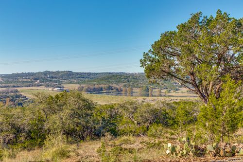 2-10205 Johns Rd, Boerne, TX, 78006 | Card Image