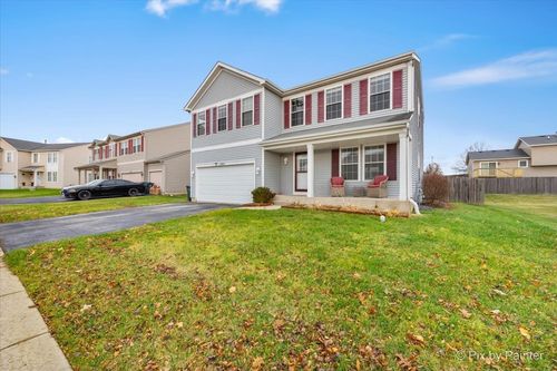 1305 Reed Rd, Zion, IL, 60099-9521 | Card Image