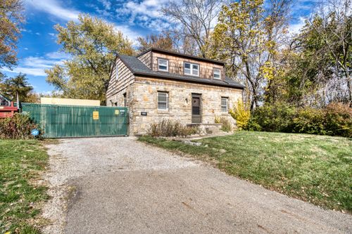 2210 Agler Rd, Columbus, OH, 43224-4568 | Card Image