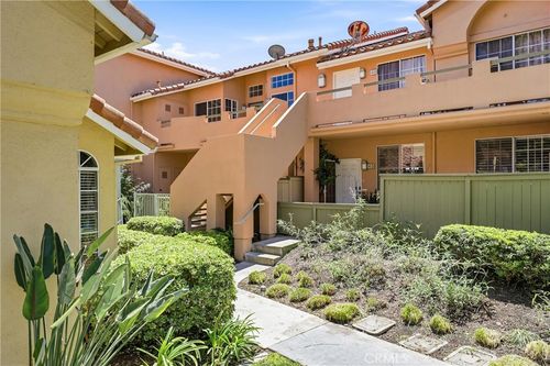 169-51 Abraza Aisle, Irvine, CA, 92614 | Card Image