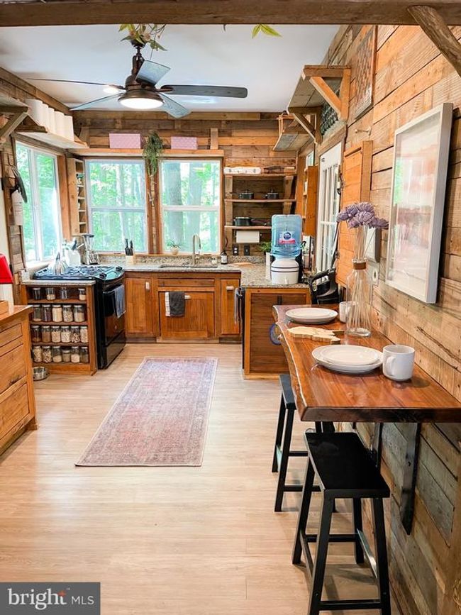 326 Preacher Ln, House other with 1 bedrooms, 1 bathrooms and null parking in Great Cacapon WV | Image 38